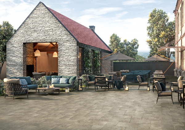 Caesar Step Out Taupe R11 30x60 - AGWS